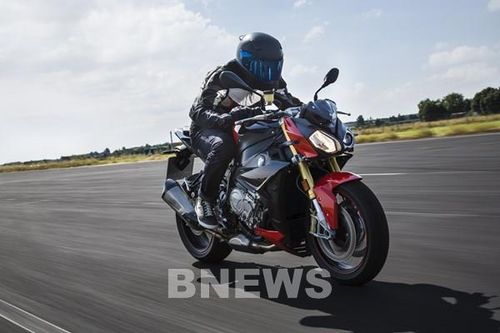 Bảng giá xe BMW Motorrad tháng 8/2020, giảm gần 100 triệu đồng
