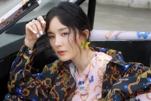 Dương Mịch bị chê quê mùa, hốc hác trong quảng cáo mới