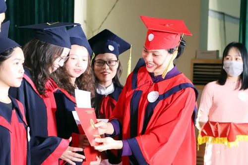 Mong các tân cử nhân Học viện Phụ nữ Việt Nam phát huy sáng tạo, đóng góp thiết thực cho xã hội