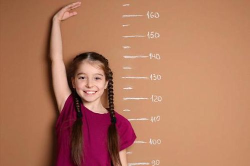 Bác sĩ dinh dưỡng: Chỉ cần dậy thì sớm 2 năm, trẻ có thể mất 10cm chiều cao