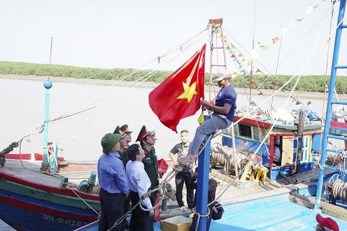 Nghệ An: Nỗ lực cuộc chiến gỡ 'thẻ vàng' thủy sản