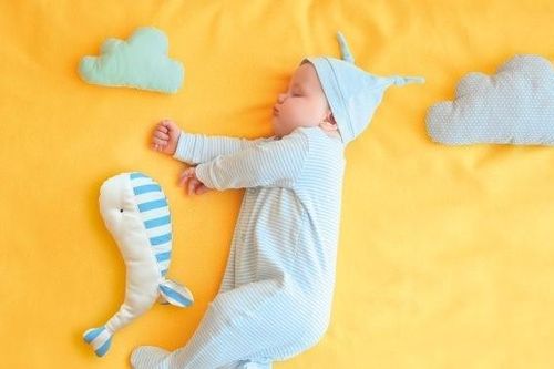 Nguyên nhân và cách xử lý chứng đầy bụng, khó tiêu, nôn trớ sinh lý ở trẻ