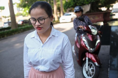 Thế giới ánh sáng mẹ dành cho con gái khiếm thị