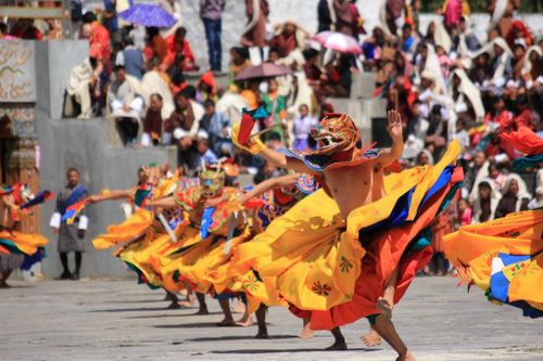 Bhutan dỡ lệnh cấm thuốc lá để chống đại dịch Covid-19