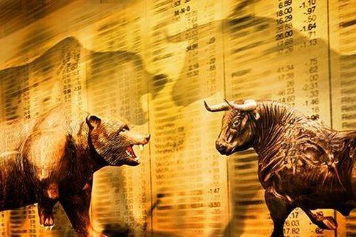 Giá vàng hôm nay 29/8: Lội ngược dòng thành công, xuất hiện xu hướng trở về đỉnh cao, giới chuyên gia lại kỳ vọng ngưỡng 2.000 USD vào tuần tới