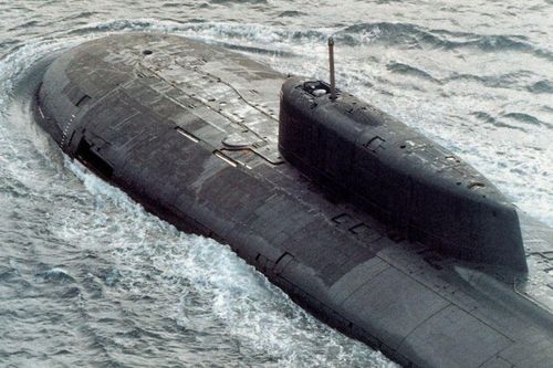 Bộ Quốc phòng Nga công bố hình ảnh tàu ngầm nổi lên ngoài khơi Alaska của Mỹ