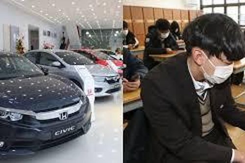 Đỗ đại học nam thanh niên được bố tặng ngay xế hộp