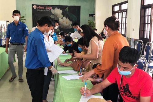 Huế: Chủ tịch tỉnh chỉ đạo xử lý lãnh đạo DN bao che người nước ngoài đến từ vùng dịch