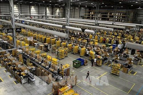 Amazon đặt mua 1.800 xe tải giao hàng chạy bằng điện