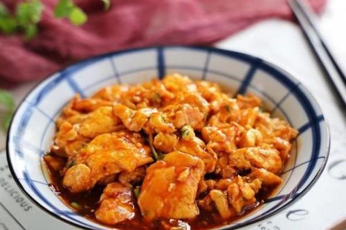 Ngoài trứng luộc và rán, chỉ thay đổi một chút sẽ có món bổ dưỡng
