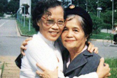 Vĩnh biệt người phụ nữ kéo cờ Tổ quốc tại Lễ Tuyên ngôn độc lập 2/9/1945
