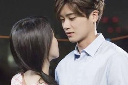 Cuối tuần, chồng vui vẻ được vợ nấu toàn món ngon yêu thích, song khi kết thúc bữa ăn lại hành động khiến anh hoảng sợ cùng cực