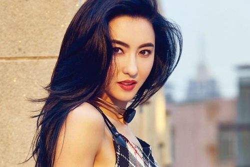 Trương Bá Chi mang bầu lần thứ tư?