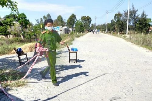 Mâu thuẫn trong lúc nhậu, 2 người bị chém thương vong