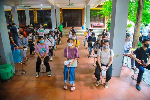 Hơn 500 đơn vị máu được hiến giữa mùa dịch COVID-19