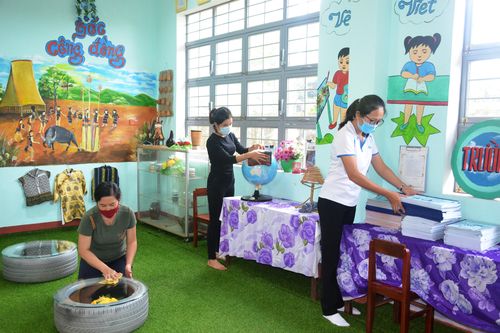 Lá cờ đầu trong phong trào thi đua khối Tiểu học ở huyện Chư Prông