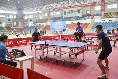Giải vô địch Bóng bàn, cầu lông năm 2020
