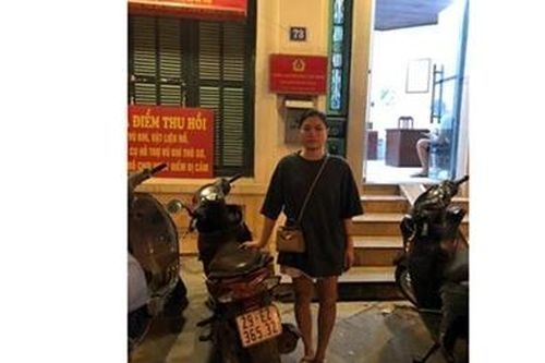 Dùng giấy tờ giả đi xe gian bị CSGT phát hiện