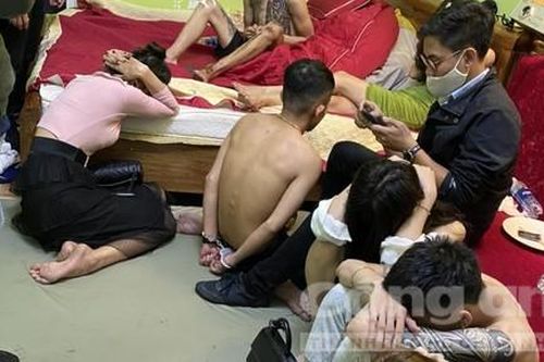 Đột kích tiệc ma túy trong tầng hầm nhà nghỉ lúc rạng sáng