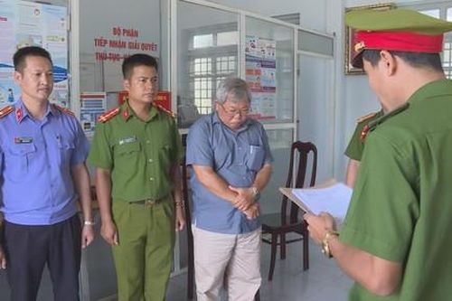 Khởi tố 4 nguyên lãnh đạo, cán bộ ngân hàng nâng khống tài sản thế chấp