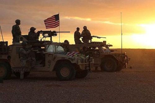 Căn cứ quân sự lớn nhất của Mỹ ở Syria bị tấn công bằng tên lửa