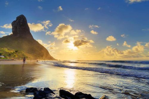Đảo ở Brazil chỉ đón khách từng nhiễm Covid-19