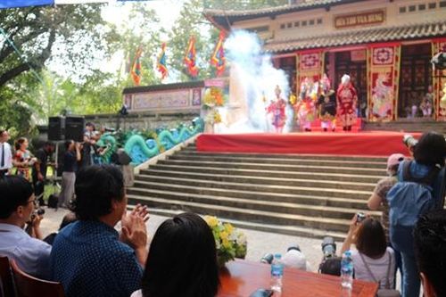 Chú trọng đào tạo nhân lực vận hành văn hóa