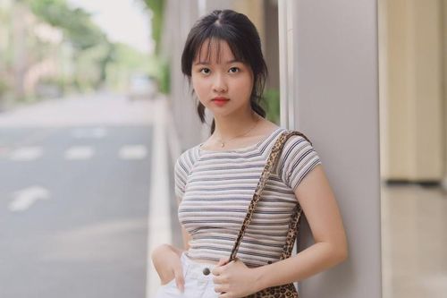 Ảnh đời thường của Lâm Thanh Mỹ ở tuổi 15