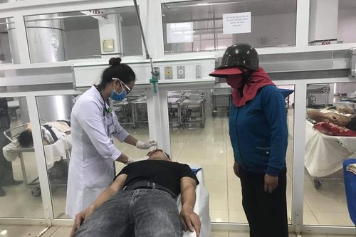 Hai công an đánh nhau bị tạm đình chỉ công tác
