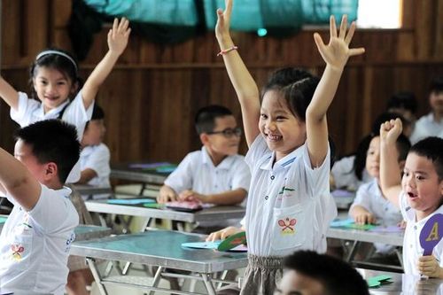 Tuyên truyền bài tập thể dục giúp học sinh phòng, chống dịch COVID-19