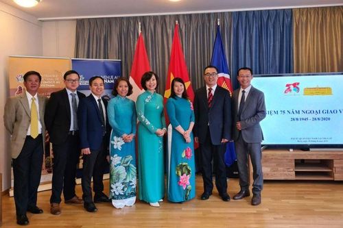 Đại sứ quán Việt Nam tại Thụy Sỹ kỷ niệm 75 năm thành lập ngành Ngoại giao