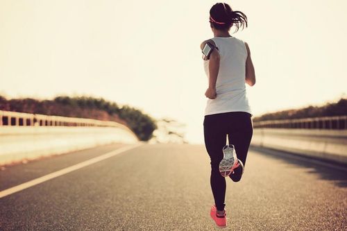 Những loại thực phẩm cần tránh sử dụng trước khi chạy bộ
