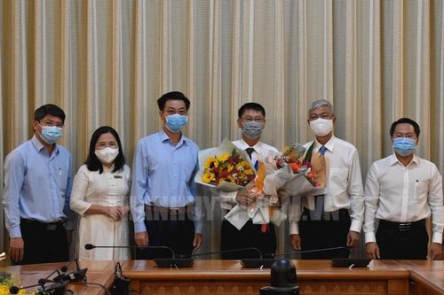 Sau vụ ĐBQH có quốc tịch Síp, TPHCM 'nhắc' lãnh đạo DN nhà nước tuân thủ pháp luật