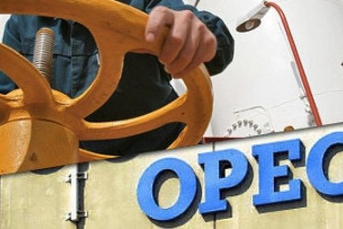 OPEC+ sẽ siết chặt mục tiêu cắt giảm sản lượng