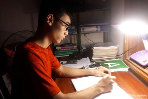 Nghệ An dự kiến tổ chức Lễ tuyên dương học sinh giỏi vào ngày 19/9
