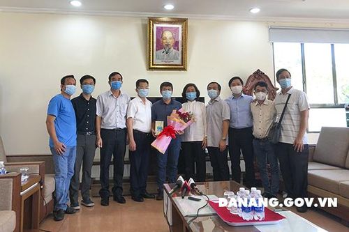 Đoàn bác sỹ Bệnh viện Chợ Rẫy hoàn thành nhiệm vụ rời Đà Nẵng