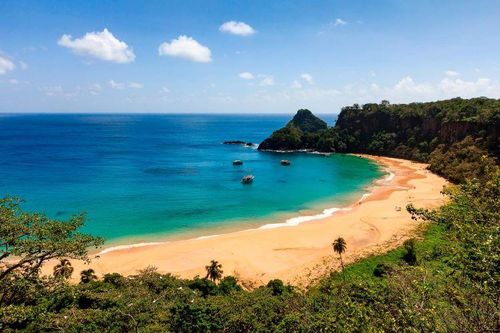 Quần đảo thiên đường tại Brazil chỉ đón khách từng mắc COVID-19