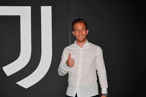 Top 10 cầu thủ đắt giá nhất Hè 2020: Arthur Melo 'vô đối'