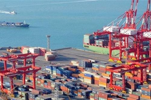 Xuất siêu gần 12 tỷ USD trong 8 tháng đầu năm 2020