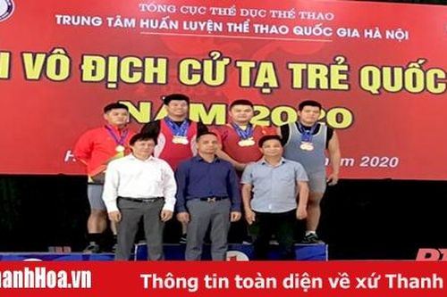 Thanh Hóa tặng thưởng cho các VĐV tại Giải Vô địch Wushu và Vô địch Cử tạ trẻ 2020