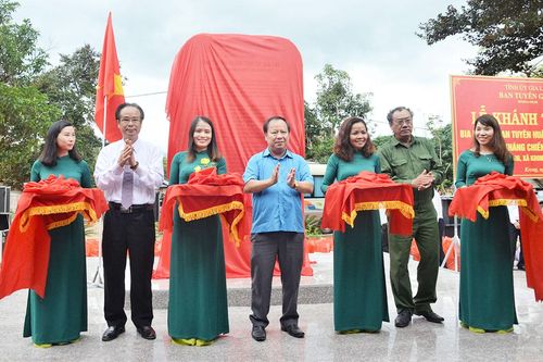 'Địa chỉ đỏ' giáo dục truyền thống cách mạng