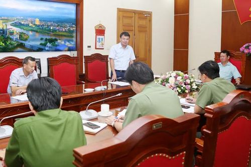 Thường trực Tỉnh ủy làm việc với lãnh đạo Đảng ủy, Ban giám đốc Công an tỉnh