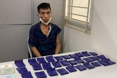 Bắt đối tượng mua bán 6.000 viên ma túy tổng hợp