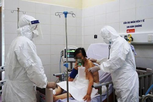 Xúc động bức thư gửi y bác sĩ của bệnh nhân khỏi COVID-19