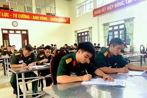 Trung đoàn 82 khai mạc Hội thi Bí thư chi bộ giỏi năm 2020