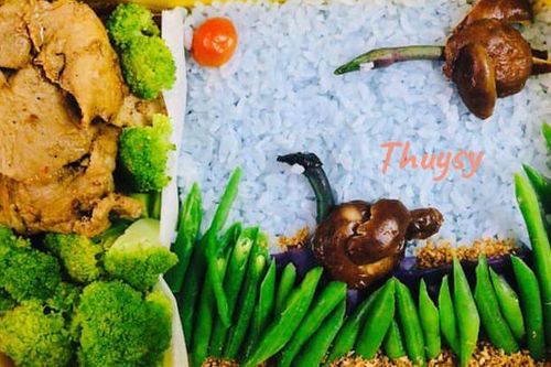 Chồng khoe hộp cơm bento vợ làm đầy hương vị tình yêu khiến ai nấy trầm trồ