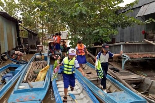 An Giang: Cách ly tập trung học sinh từ Campuchia về
