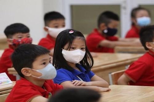 Sáng nay, hơn 1 triệu học sinh TP HCM tựu trường