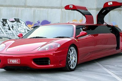 Siêu xe Ferrari độ thành limousine nhanh nhất thế giới cực chất