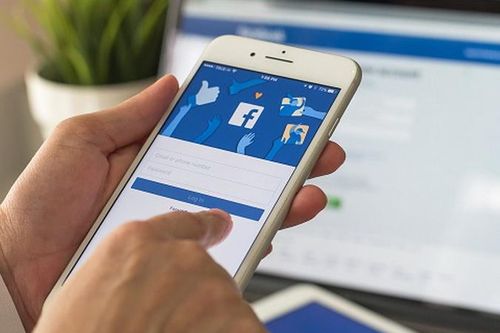 Australia bác bỏ đe dọa của Facebook về ngăn chặn chia sẻ tin tức